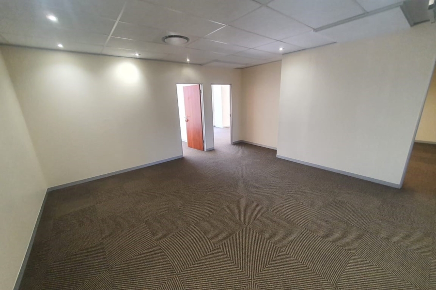 Commercial Property for Sale in Fairview Eastern Cape